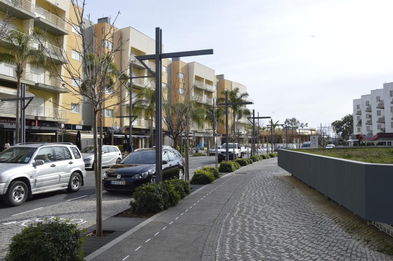 Apartamento Proximo Da Marina Vilamoura C/Piscina E Estacionamento 외부 사진